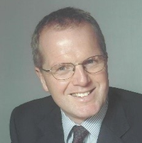 United Trust Bank replaces chairman